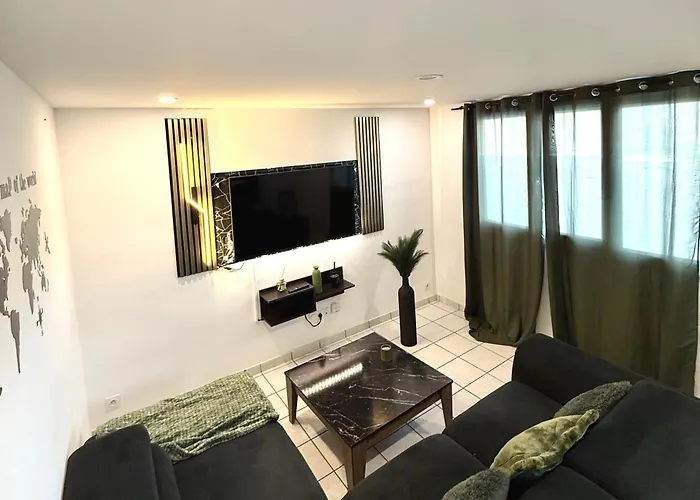 Moderne Calme 2 Wifi Fibre Bein Sport Canal Foot Rmc Netflix דירה גרנובל